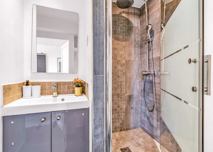 Vue Tour Eiffel 아파트