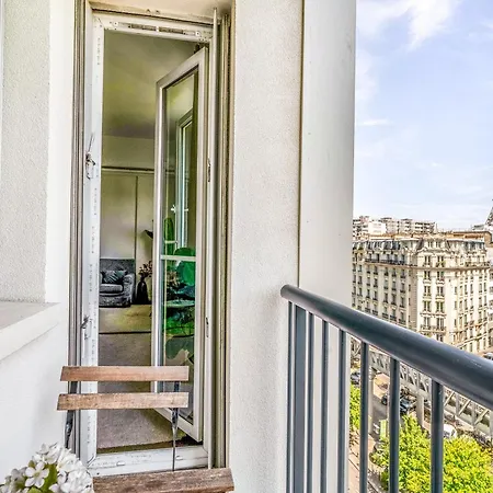 Appartement Vue Tour Eiffel Parijs